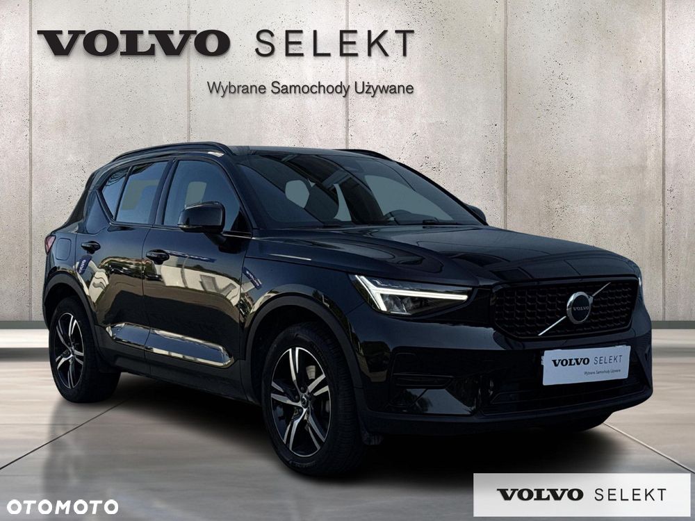 Volvo XC 40 B3 Plus Dark - 8