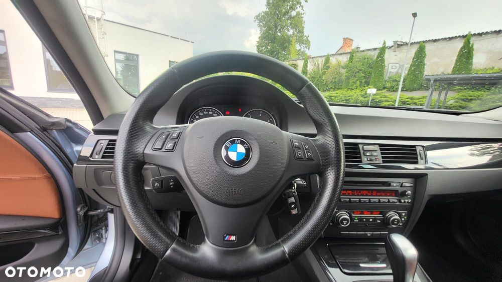 BMW Seria 3 - 11