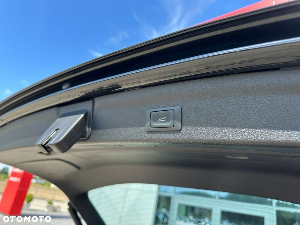 Audi Q3 35 TDI S tronic S line - 29