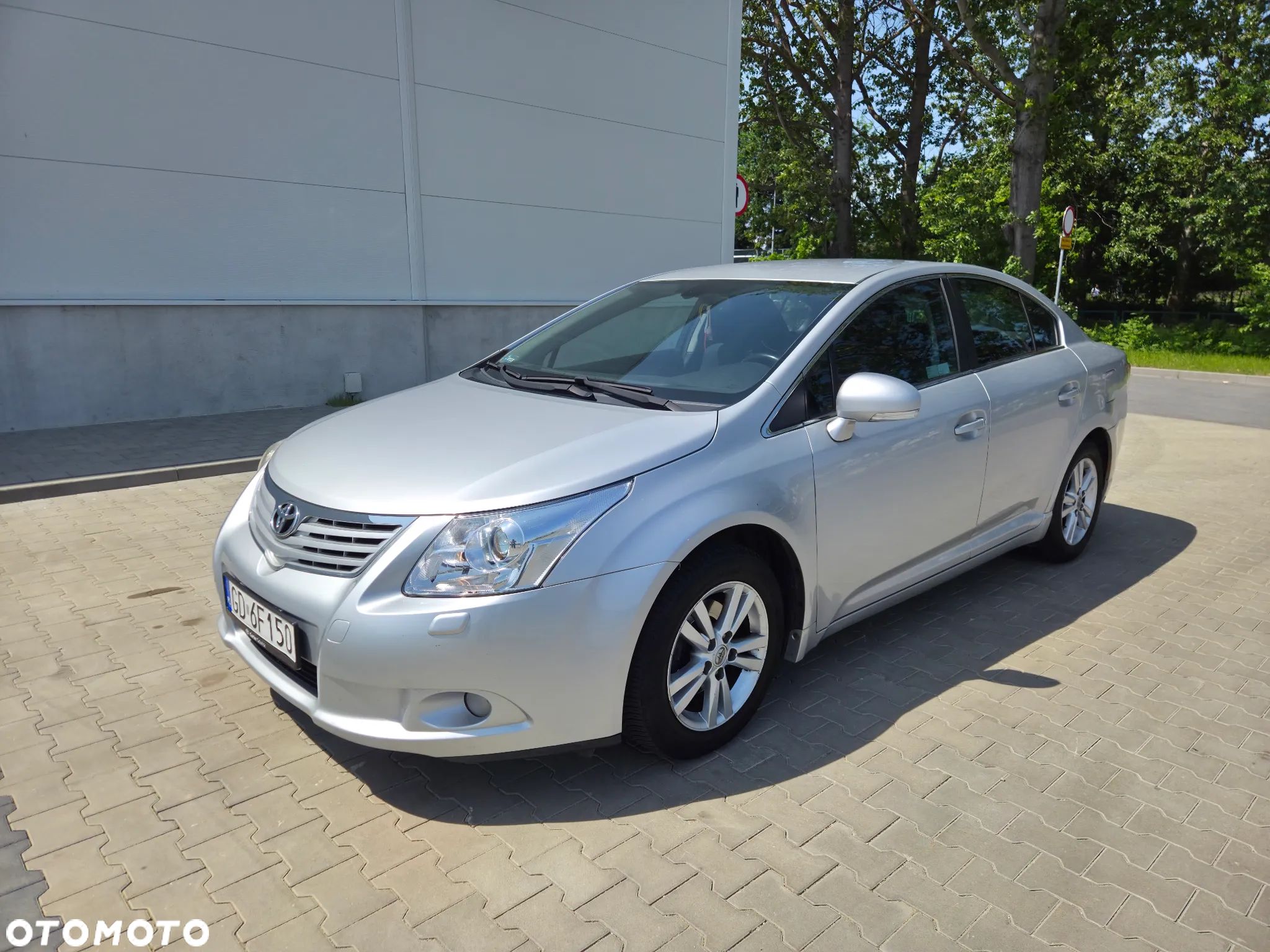 Toyota Avensis 1.8 Sol plus NAVI - 1