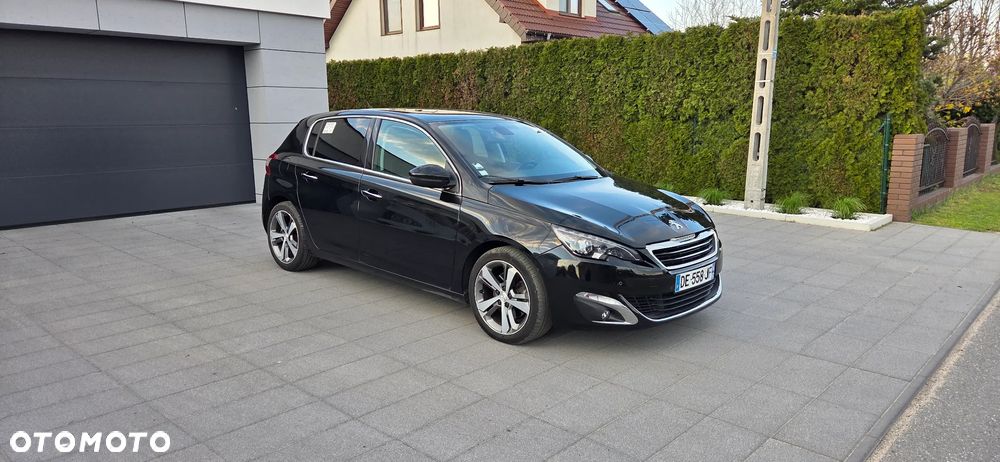 Peugeot 308 - 1