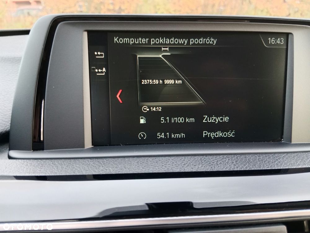 BMW Seria 3 - 23