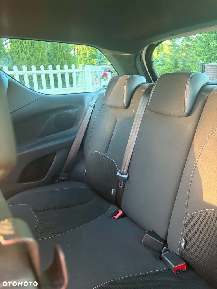 Citroën DS3 1.6 HDi SoChic - 9