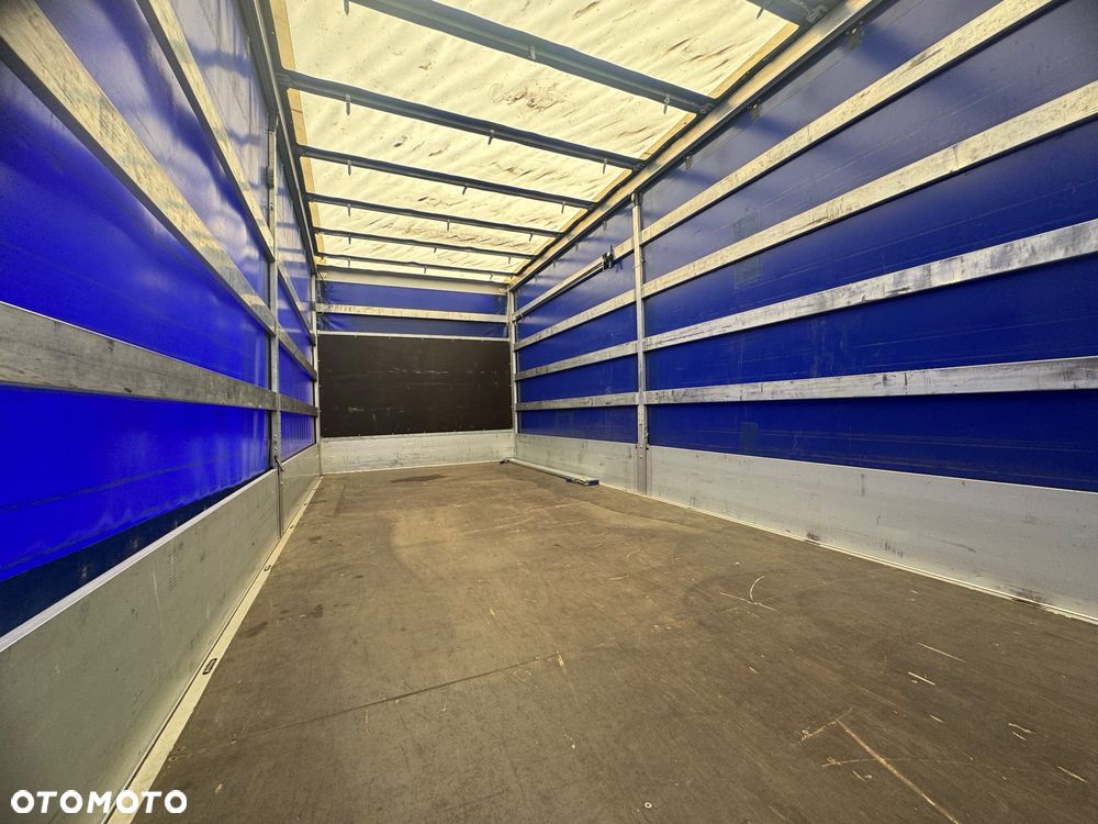 Iveco Daily 2023r Hi-Matic‼️72C18‼️Winda Dhollandia 1000KG // Plandeka 15 Palet // Najnowszy Tachograf // Firanka dach zsuwany regulacja wysokości ‼️Spanie z tyłu WEJKAMA  Wysokość rampowa Full LED Tempomat Salon Polska DMC7200KG Faktura Vat 23% TwinCab - 9