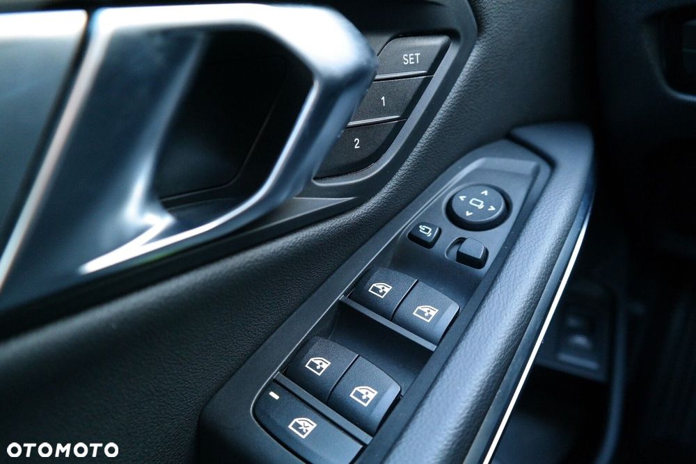 BMW Seria 3 - 21