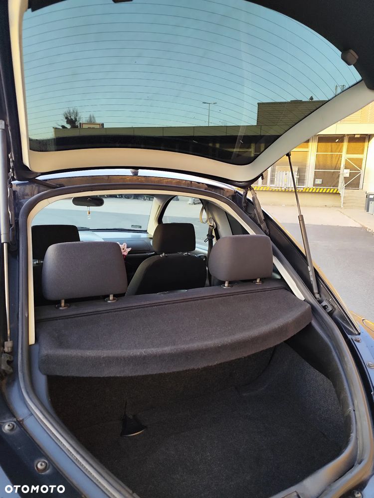 Volkswagen New Beetle 1.4 - 4