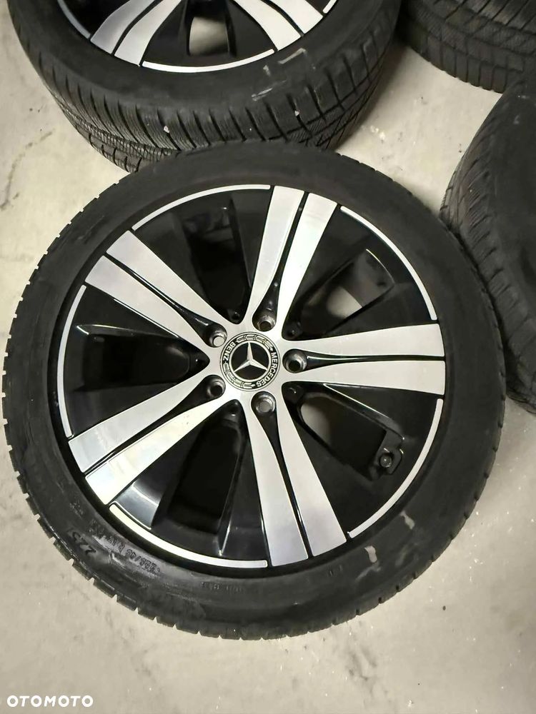 Felgi koła komplet OE Mercedes B klasa A2064017100 5x112 225/45/17 ET-44,5 - 6