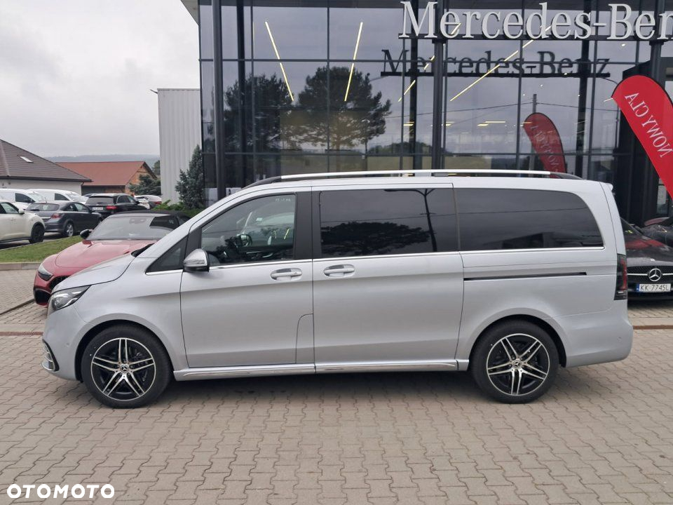 Mercedes-Benz Klasa V - 2