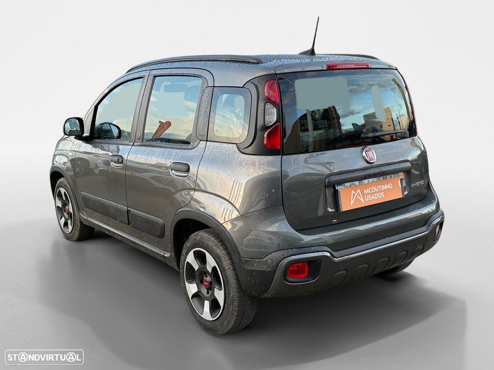 Fiat Panda 1.0 Hybrid (RED) — fotografia 3