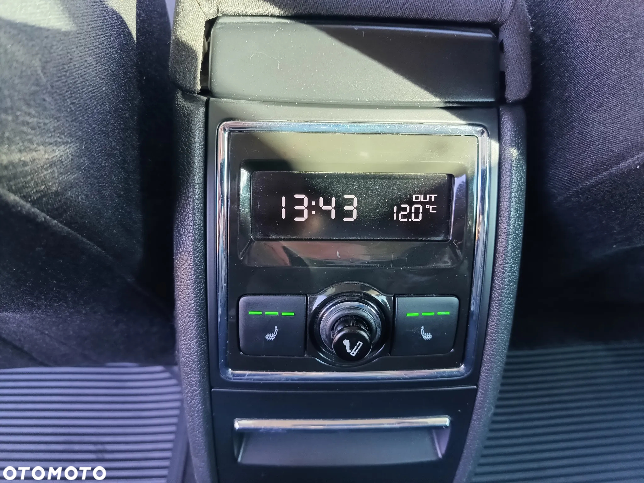 Skoda Superb 1.6 TDI GreenLine - 8