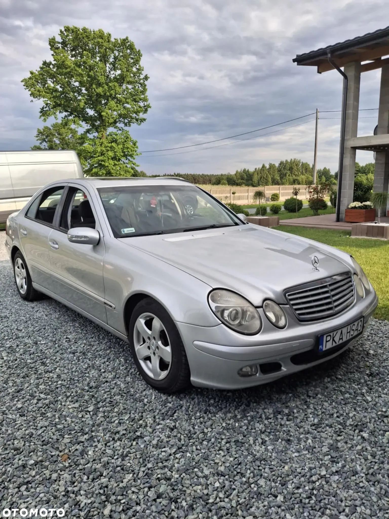Mercedes-Benz Klasa E 200 Kompressor T Classic - 1