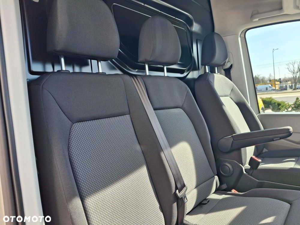 Volkswagen Crafter - 26