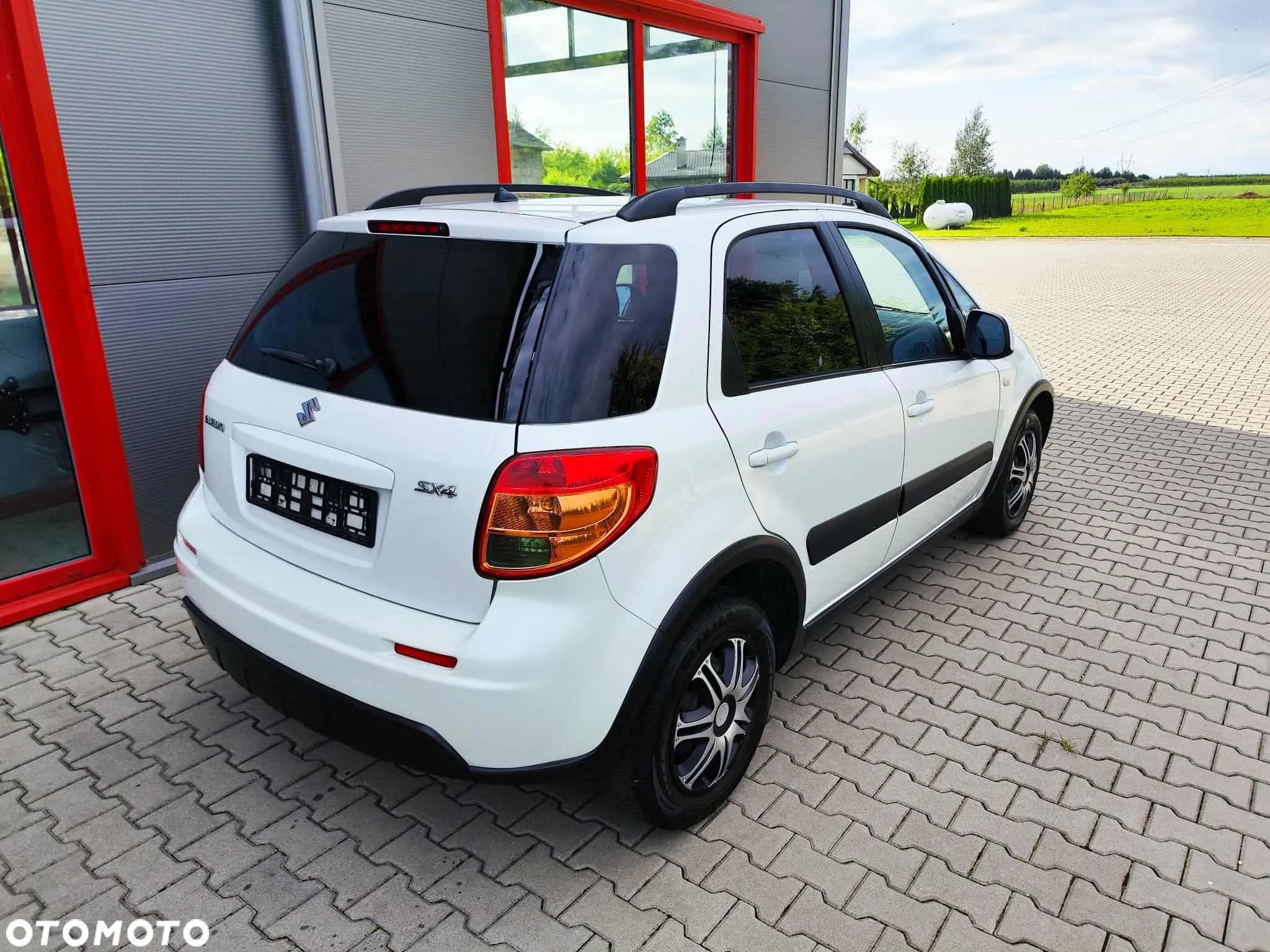 Suzuki SX4 1.6 Premium Outdoor - 11