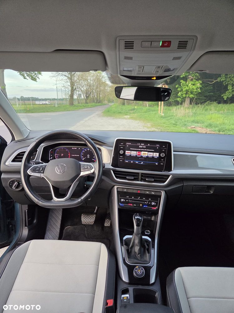 Volkswagen T-Roc 2.0 TDI SCR 4MOTION DSG Style - 18