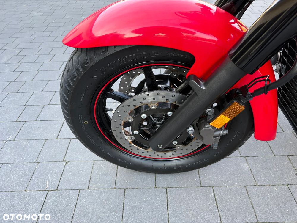 Yamaha XVS - 12