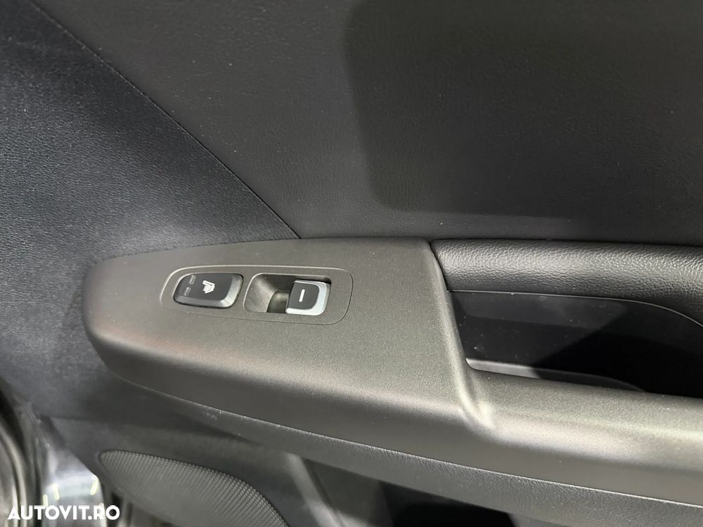 Kia Sportage 1.6 DSL MHEV 7DCT HP 4x2 Style - 18