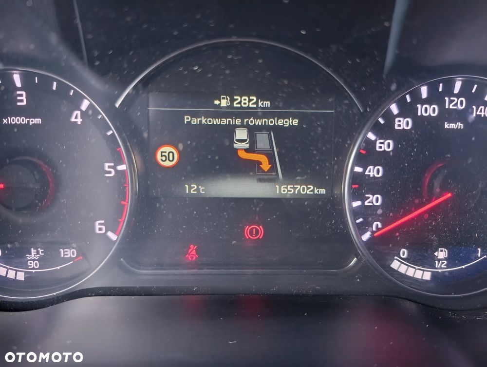 Kia Carens 1.7 CRDi 141 Edition 7 - 32