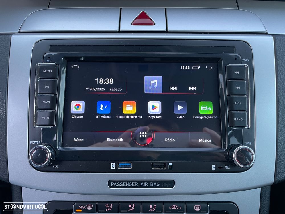 VW Passat 1.6 TDI BlueMotion - 15