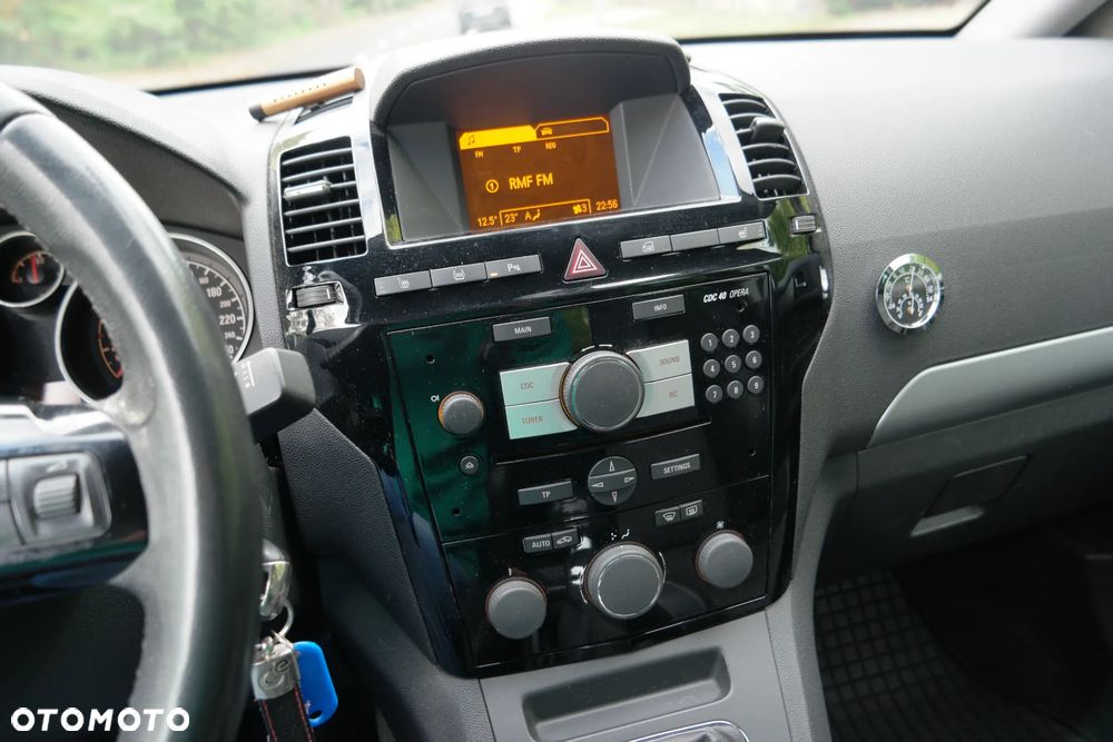 Opel Zafira 1.6 Cosmo EU5 - 20