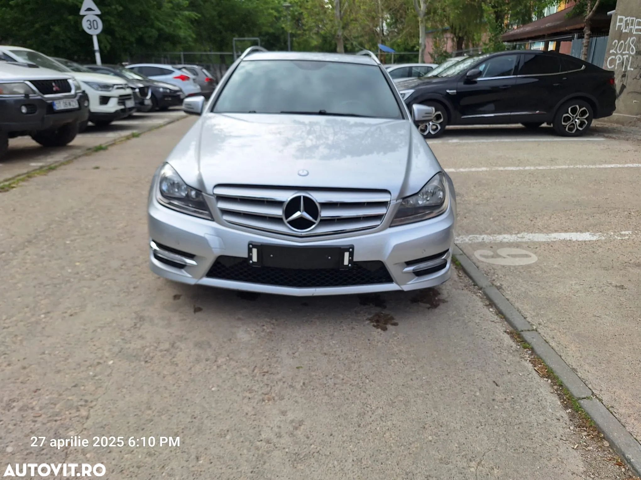 Mercedes-Benz C 180 T CDI Avantgarde Edition - 1