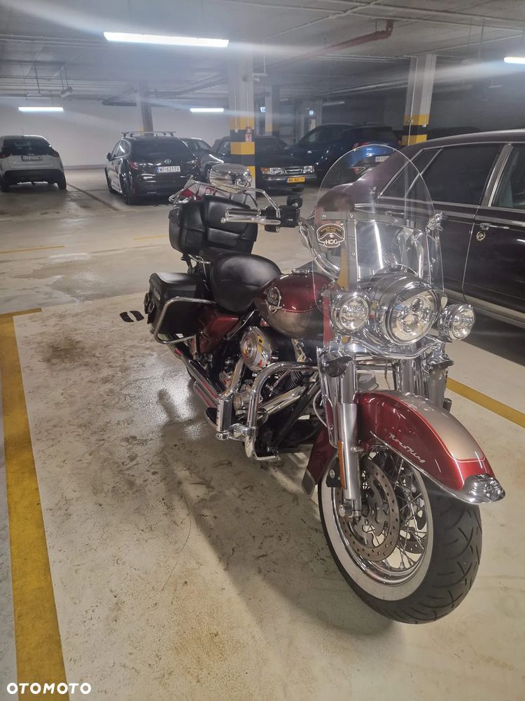 Harley-Davidson Touring Road King - 12