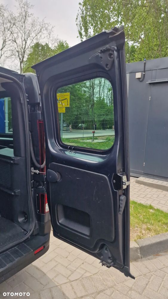 Renault Trafic 2.0 L2H1 HD Extra (bryg.) - 17