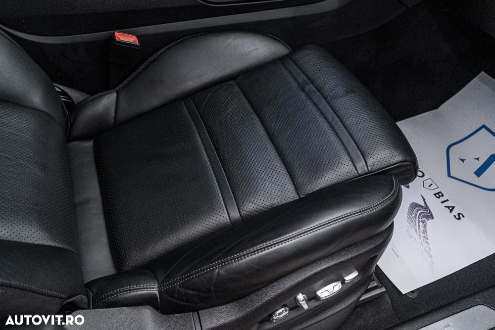 Porsche Cayenne S Tiptronic S Platinum Edition - 40