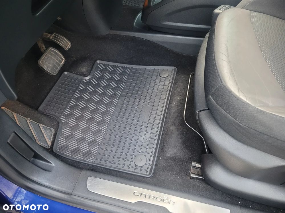 Citroën C4 Grand Picasso - 23