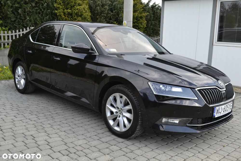 Skoda Superb 2.0 TSI 4x4 Style DSG - 9