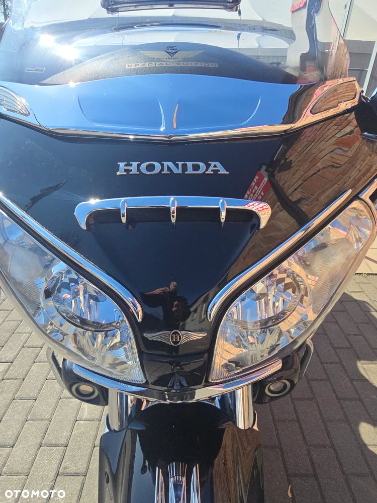 Honda GL - 21