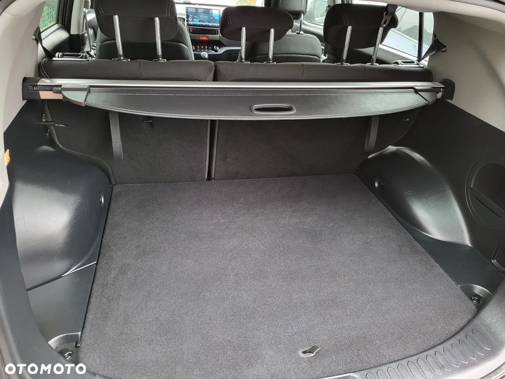 Kia Sportage 2.0 CRDI 4WD Attract - 26