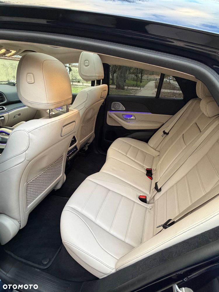 Mercedes-Benz GLE - 12