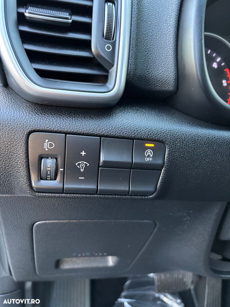 Kia Sportage 1.6 DSL MHEV 7DCT HP 4x2 Classic - 15