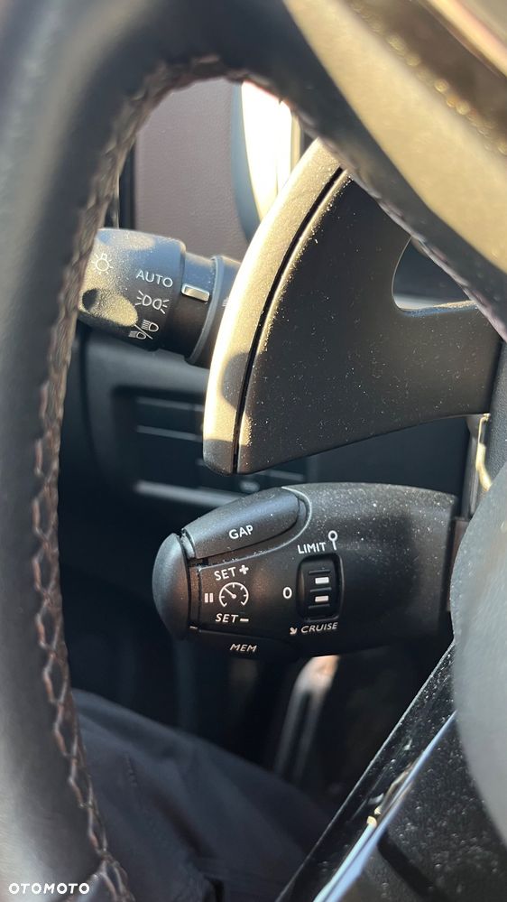 Citroën C5 Aircross 1.6 PureTech Shine EAT8 - 28