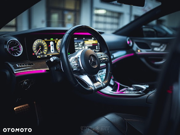 Mercedes-Benz CLS - 16