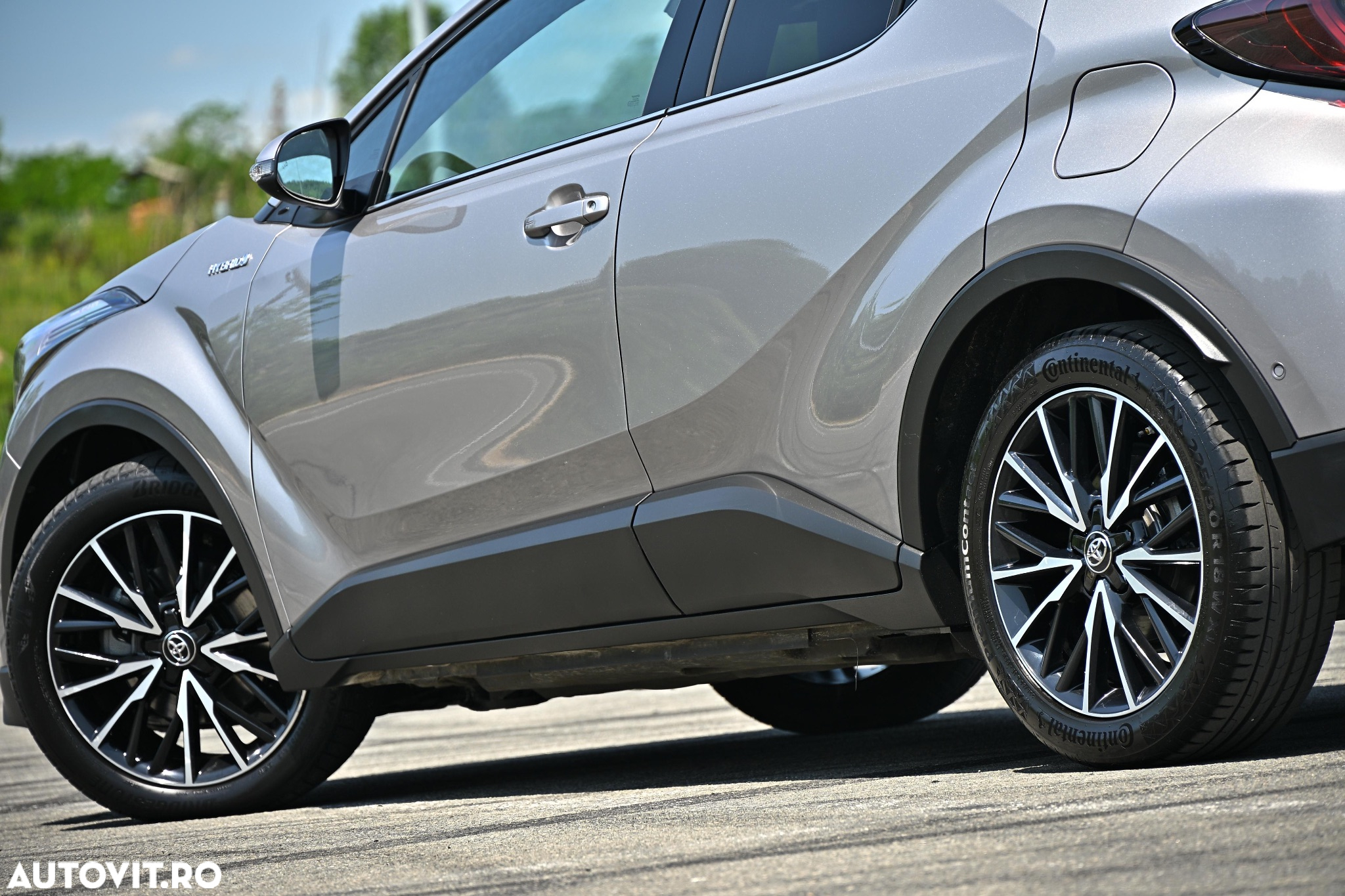 Toyota C-HR Hybrid Style Selection - 37