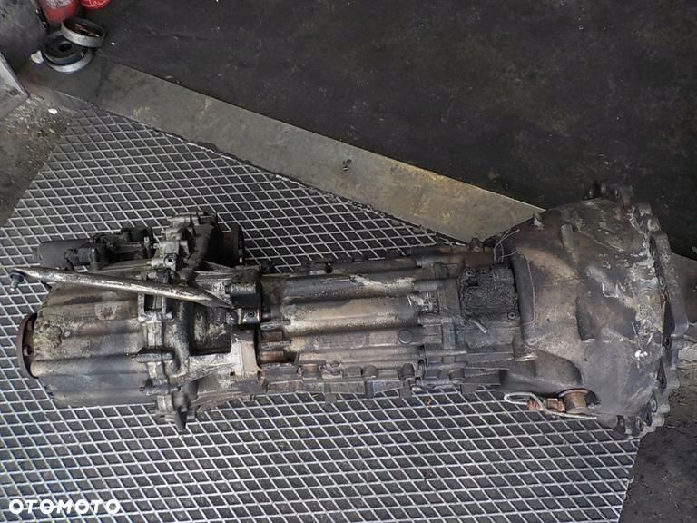 RANGE ROVER L322 SKRZYNIA BIEGÓW 8451228031 - 1
