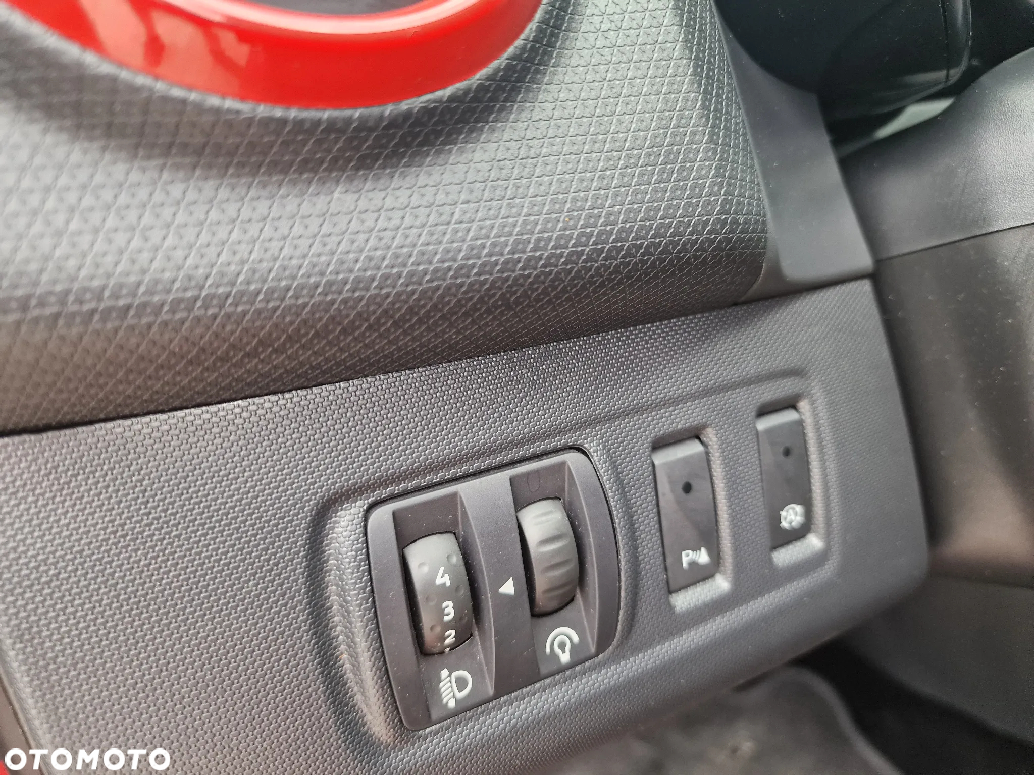 Renault Clio (Energy) TCe 90 Start & Stop LIMITED - 19