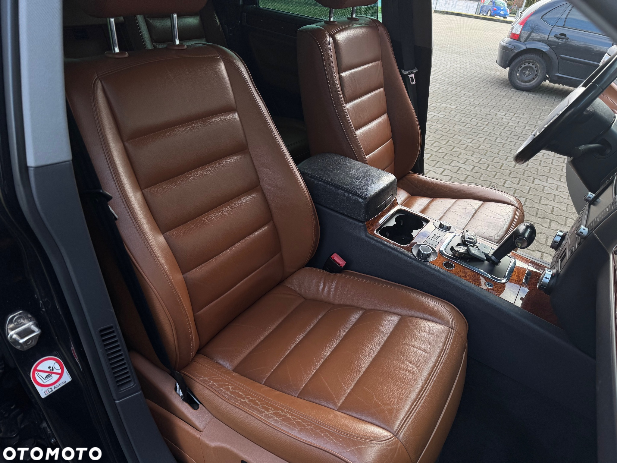 Volkswagen Touareg - 20