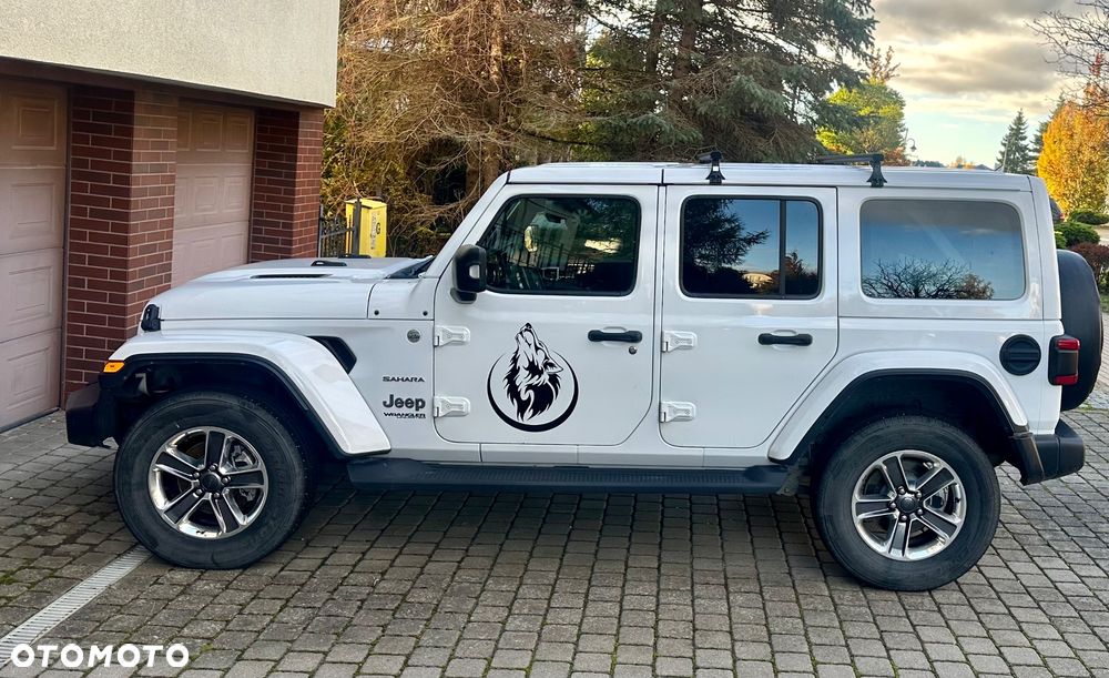 Jeep Wrangler Unlimited GME 2.0 Turbo Sahara - 2