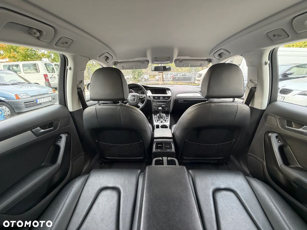 Audi A4 Avant 2.0 TDI DPF quattro Ambiente - 30