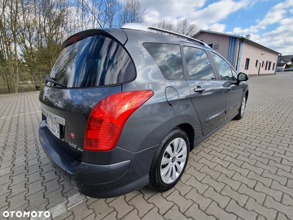 Peugeot 308 1.6 Premium Plus - 5