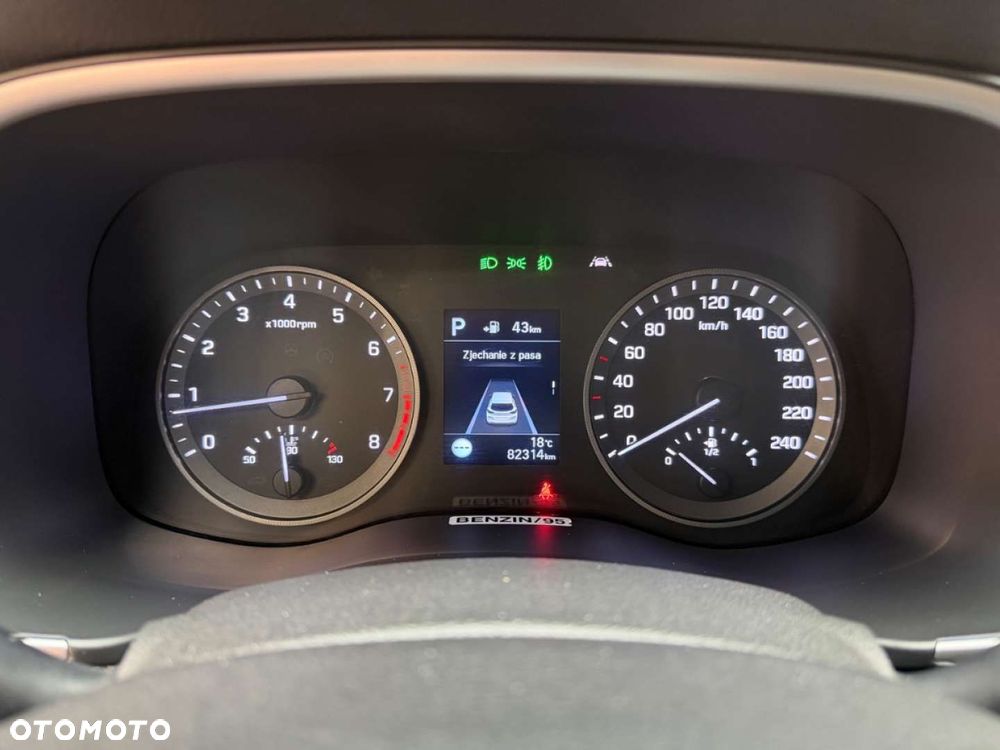 Hyundai Tucson - 25