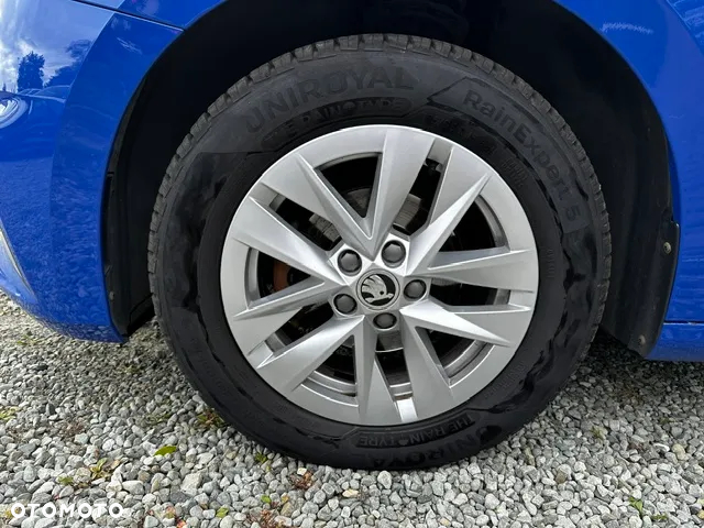 Skoda Fabia 1.0 Ambition - 11