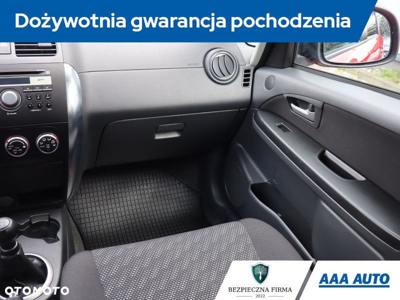 Suzuki SX4 - 9