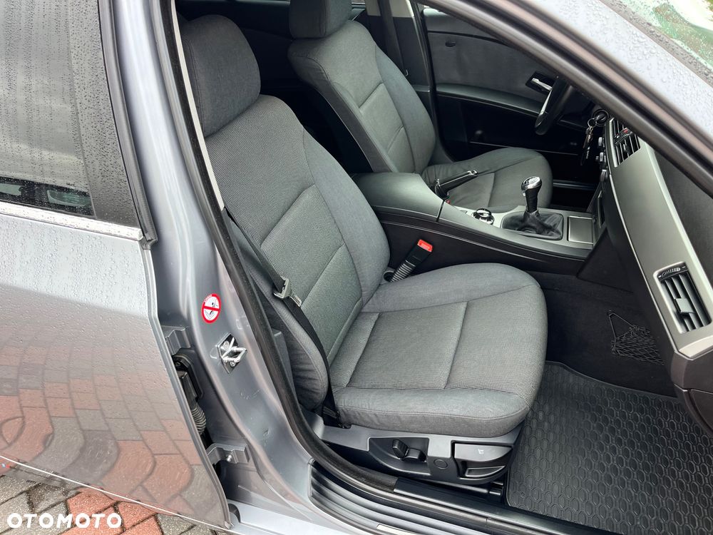 BMW Seria 5 - 17