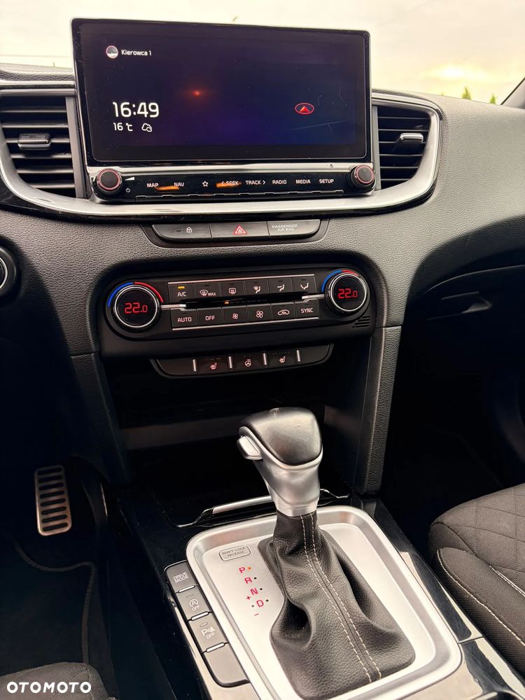 Kia Ceed 1.6 CRDi mHEV GT-Line DCT - 18