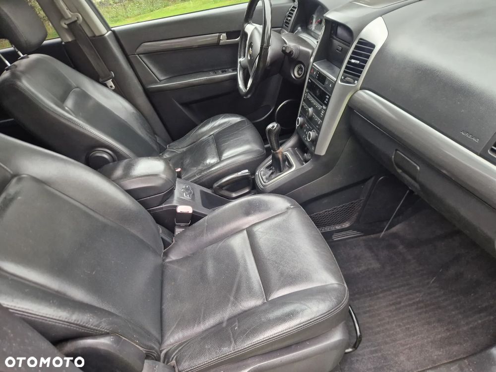 Chevrolet Captiva 2.0 d LT base - 20