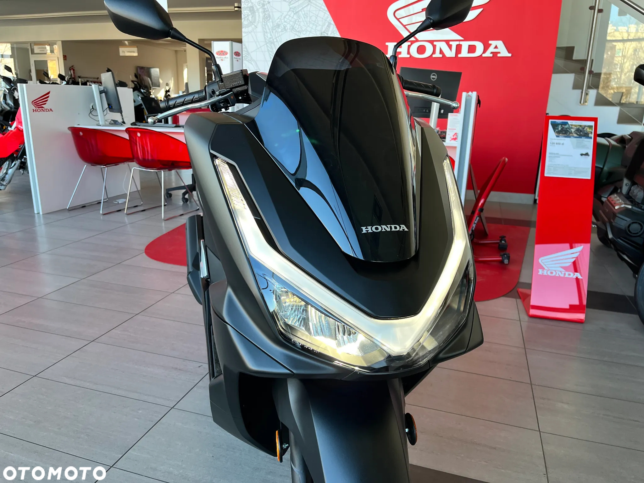Honda PCX - 9