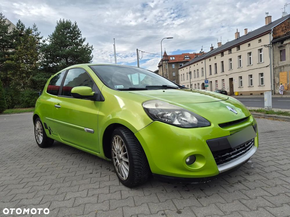Renault Clio 1.2 16V Alize - 2